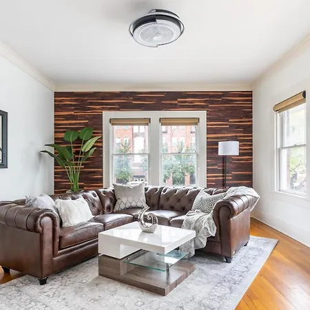 Spacious Private 2 Bedroom Workplay Apt Near Med Ctr, Nrg, Downtown